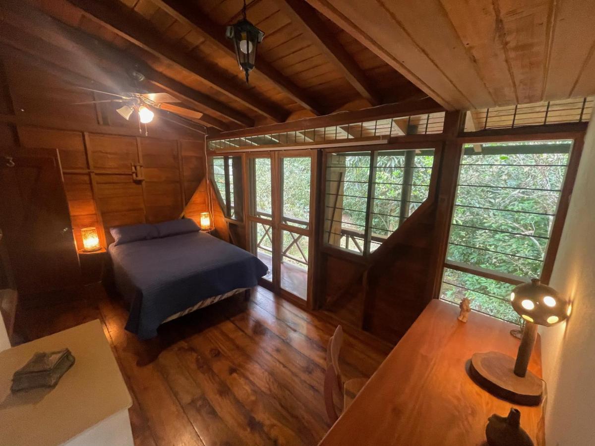 Caoni Riverside Lodge Puerto Quito Exterior foto